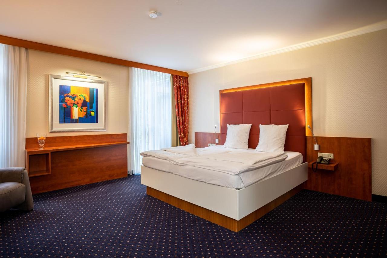 Koener Hotel & Spa Clervaux Luaran gambar